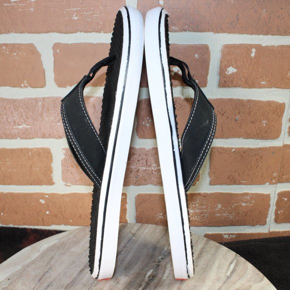 Vans Black and White Flip-Flops - Picture 5 of 7